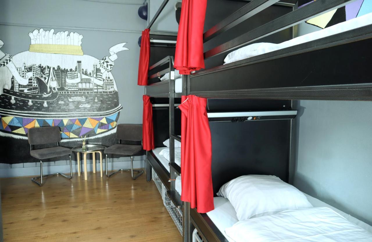 Hostel Room Rotterdam Auberge de jeunesse *